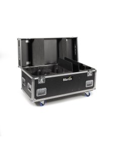 MARTIN MAC Aura XIP flightcase.