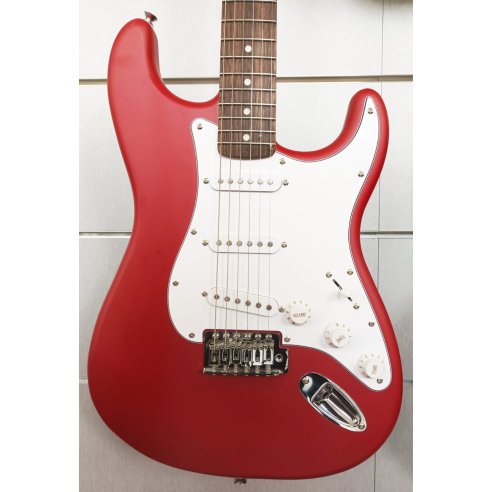 SQUIER DEBUT SERIES STRATOCASTER RED DAKOTA