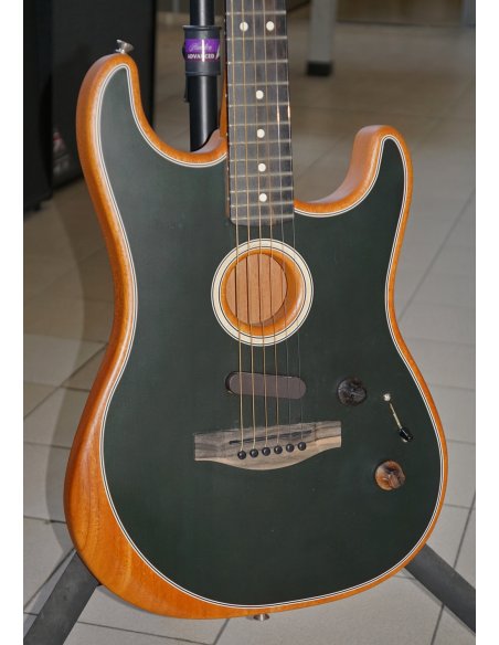FENDER ACOUSTASONIC STRAT BLACK