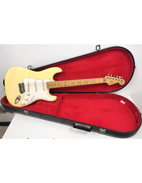 FENDER STRATOCASTER MALMSTEEN REFINED
