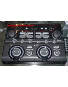 BOSS RC-202 LOOP STATION