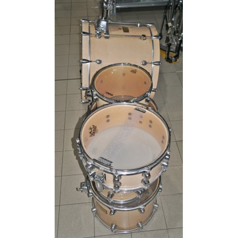 MAPEX SATURN 10" 12" 14" 16" 22" w/14" SNARE