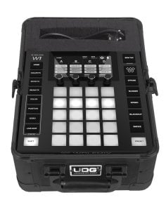 UDG GEAR U93019BL  - ULTIMATE PICK FOAM FLIGHT CASE WOLFMIX W1 BLACK