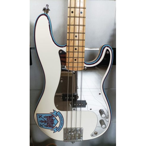 FENDER P BASS STEVE HARRIS