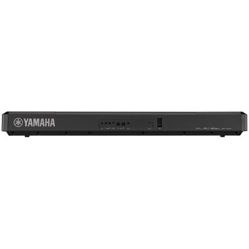 YAMAHA P525B