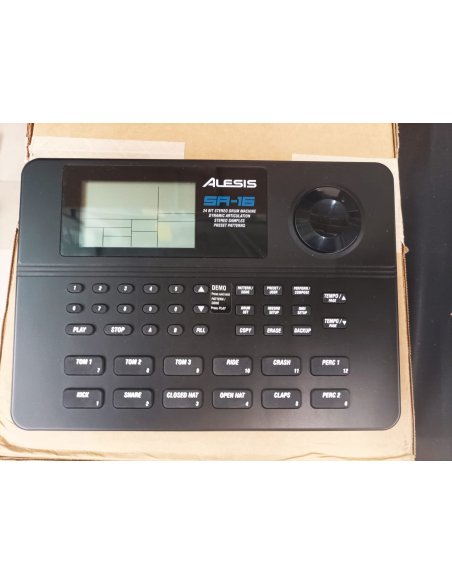 ALESIS SR 16