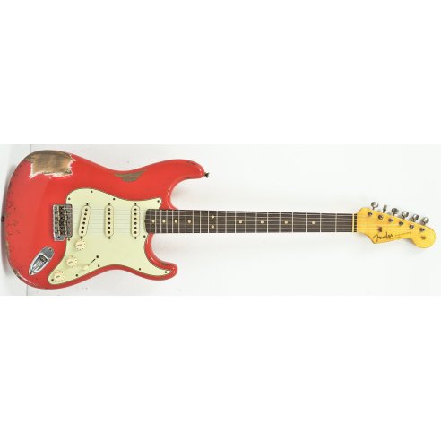 FENDER LIMITED EDITION '63 STRAT HEAVY RELIC AGED FIESTA RED