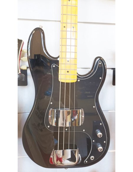 VINTAGE TONY BUTLER B4 LIVE MODEL