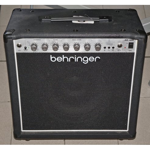 BEHRINGER HA-40R