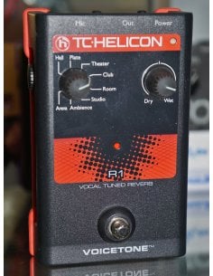 TC HELICON VOICETONE R1