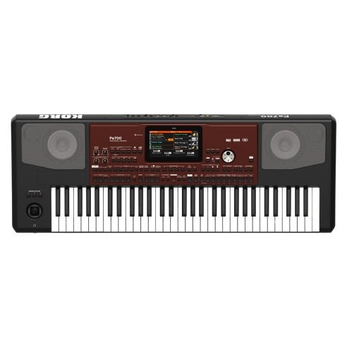 KORG PA700