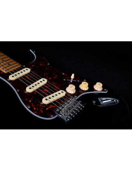 JET JS-300 BK SSS BLACK ROASTED MAPLE JET JS-300 BK SSS BLACK ROASTED MAPLE