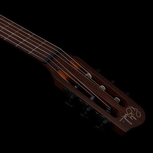 GODIN MULTIAC MUNDIAL AZTEK RED W/BAG
