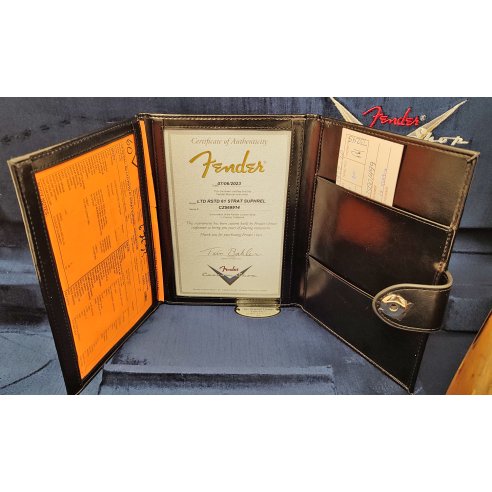 FENDER LTD ED. '61 STRAT SUPER HEAVY RELIC SHERWOOD GREEN OVER 3CS