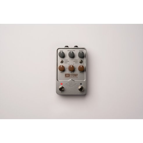 UNIVERSAL AUDIO UAFX OX STOMP DYNAMIC SPEAKER EMULATOR
