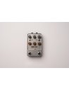 UNIVERSAL AUDIO UAFX OX STOMP DYNAMIC SPEAKER EMULATOR
