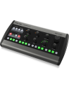 BEHRINGER P16-HQ