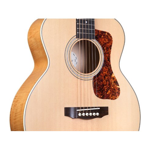 GUILD ITALIA JUMBO JR FLAME MAPLE ANTIQUE BLONDE SATIN