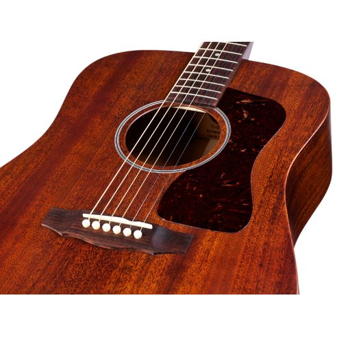 GUILD ITALIA D-20 NAT SATIN