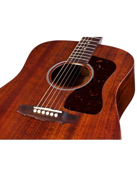 GUILD ITALIA D-20 NAT SATIN GUILD ITALIA D-20 NAT SATIN