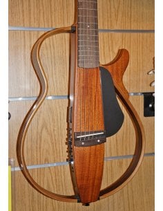 YAMAHA SLG200S 2