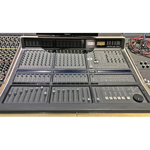 SOLID STATE LOGIC MATRIX 1 CONSOLE