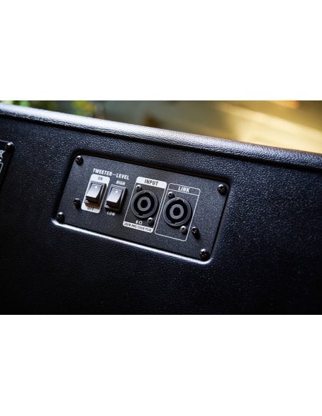 BOSS KATANA CABINET 112 BASS BOSS KATANA CABINET 112 BASS