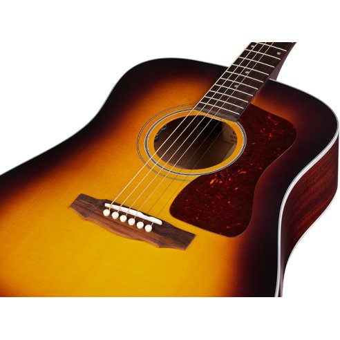 GUILD ITALIA D-40E ATB ANTIQUE BURST SATIN
